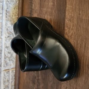 Dansko Black Leather EU Size 42